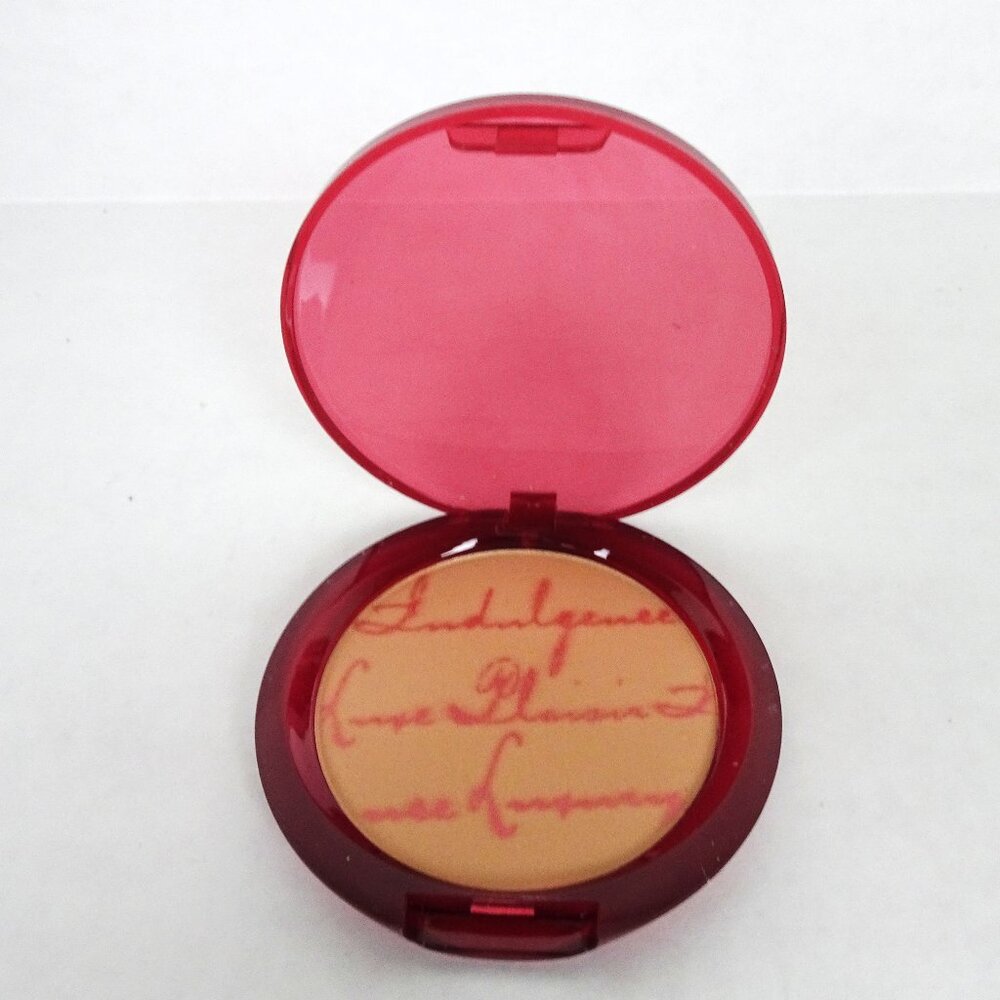 NOS Avon Luxe Life Indulgence All Over Shimmer Powder 0.35 oz Made in Italy NIB